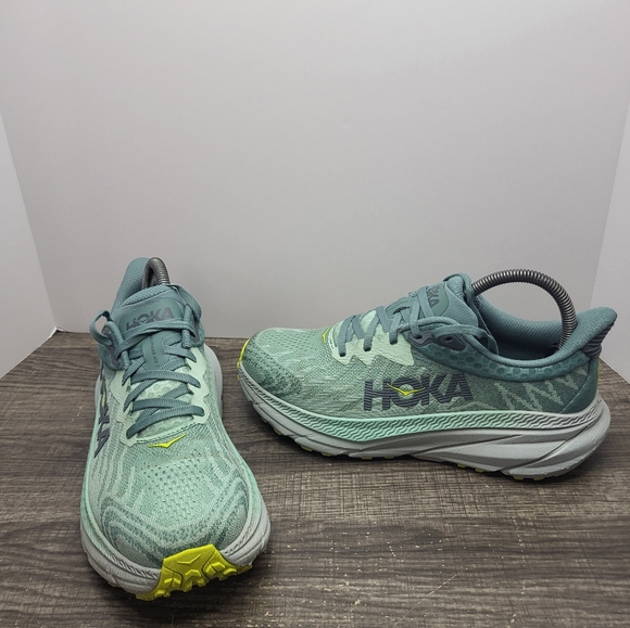 Hoka Challenger ATR 7 Shoes Womens 7 D Wide Mist Green Trellis Trail Hiking - Picture 1 of 10